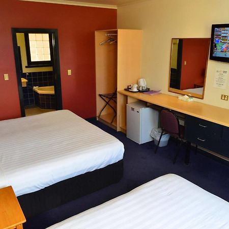 Waikerie Hotel Motel Екстер'єр фото